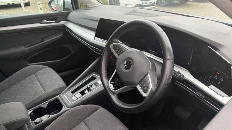 Volkswagen Golf 1.5 eTSI 150 Life 5dr DSG Petrol Hatchback